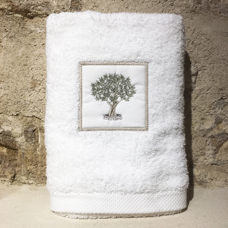 drap de douche 70x140 coton blanc broderie olivier vert