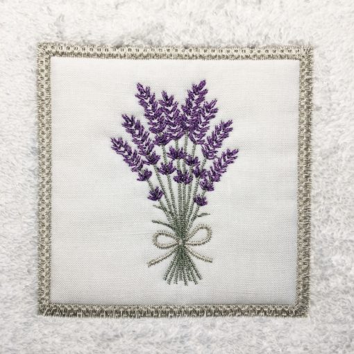 coton blanc broderie bouquet lavande lilas