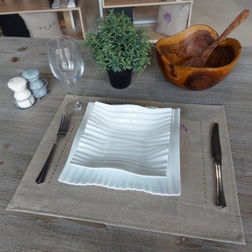 set de table lin enduit naturel broderie lavande